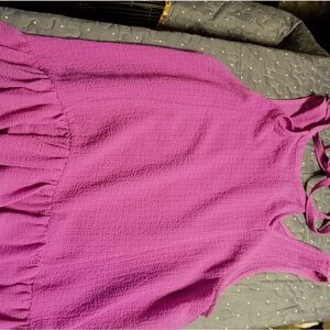 Entro sleeveless blouse size large